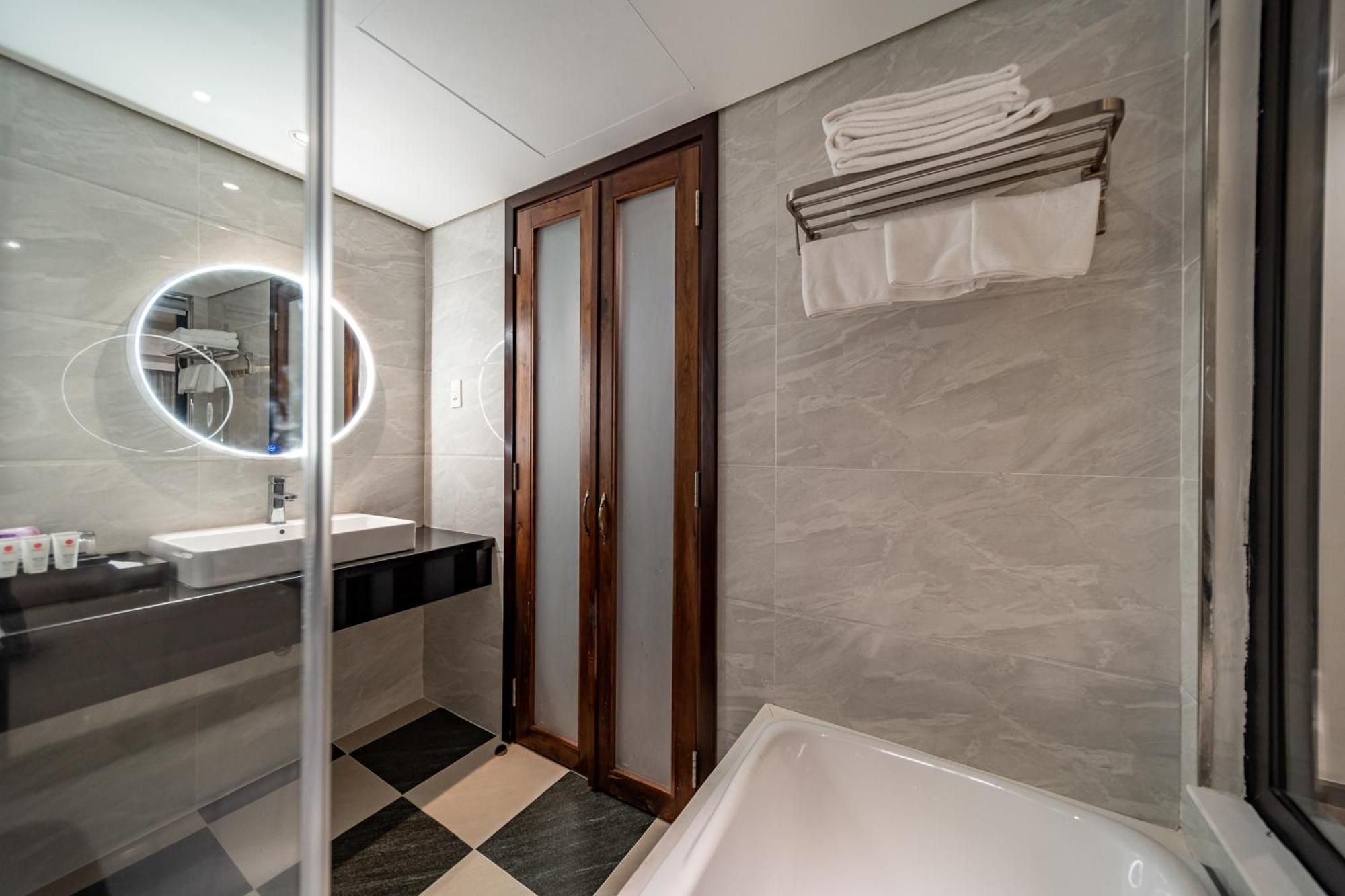 Edoya Hotel Ben Thanh Ho Či Minovo Město Exteriér fotografie